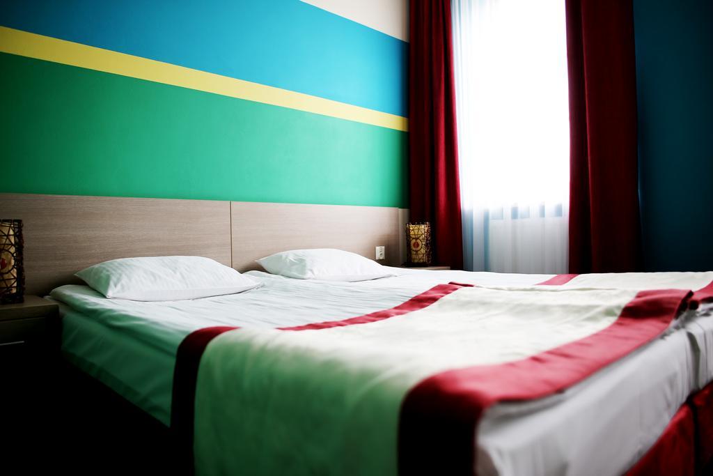 Hotel Folklor Międzyrzec Podlaski Εξωτερικό φωτογραφία